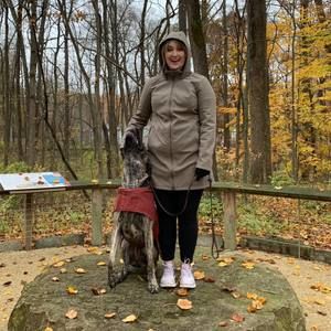 Meet your Posher, Emily